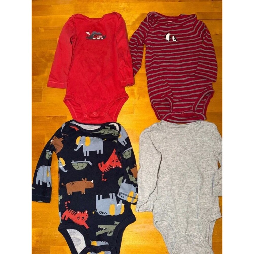 Carter’s Long Sleeves Baby Boy Body Suit Bundle Size 12 Months